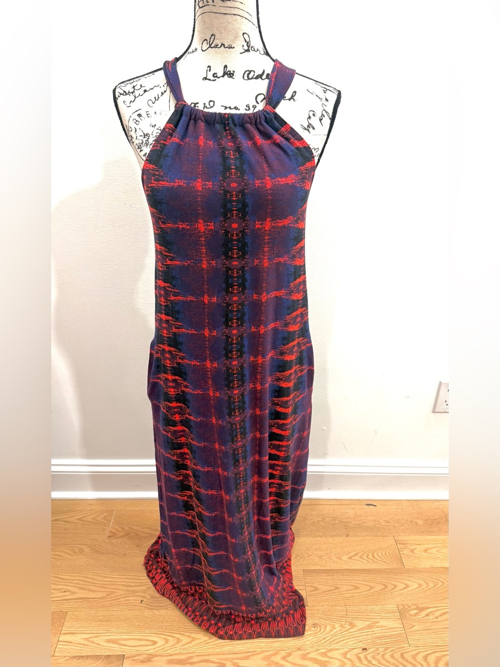 Athleta Maxi Dress – Red/Navy Abstract Print, Halter Tie-Back Bra, Pockets Sz M